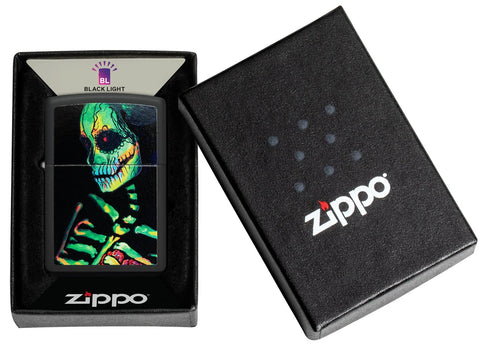 Zippo Lighter - Glowing Skull